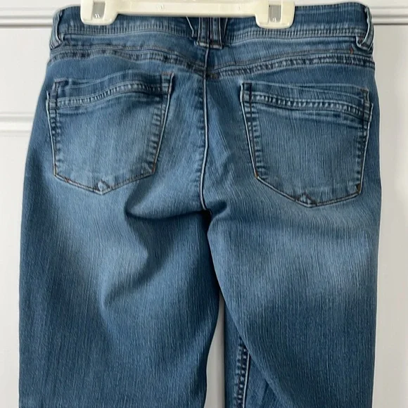 Democracy High Rise Blue Jeans with Natural Fading - Picture 4 of 5